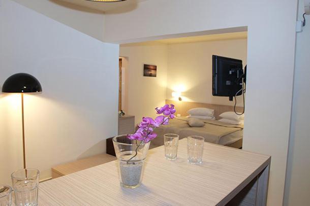 Hotel Sara Neptun Buitenkant foto